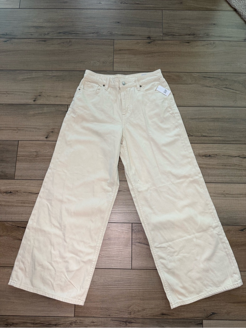 NWT Gap Cuvy Baggy Wide Leg Jeans Cream Ecru Mid Rise 27/4